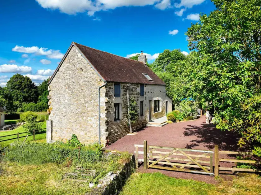 Charmante maison avec jardin et Wifi inclus - Image 1