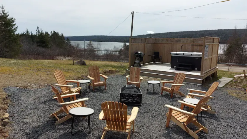 Cozy Harbour House - Scenic-relaxing-waterfront - Image 1