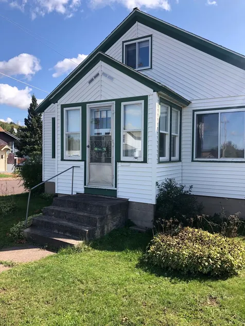 Right across from the lake. - Image 1