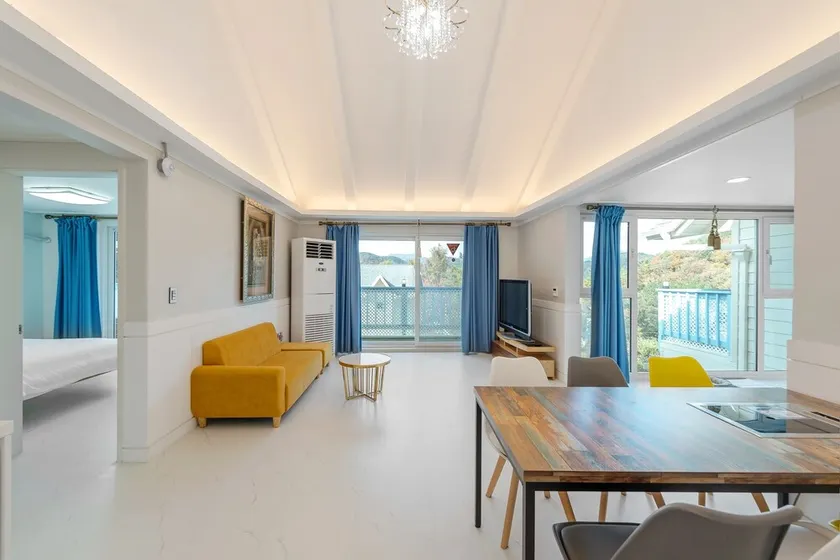 Chuncheon Happysday Pet-Friendly Pension - Image 1