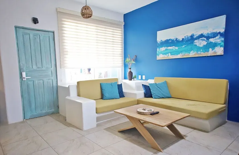 2BR -Water at Mikasa- Fast WIFI, King beds, AC, Near beach, Pool - Image 1