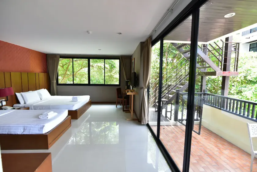 Wungnoy Hotel - Image 1