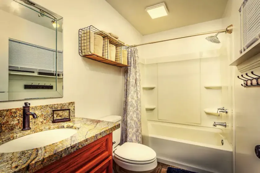 All New Remodeled Cottage - Image 1