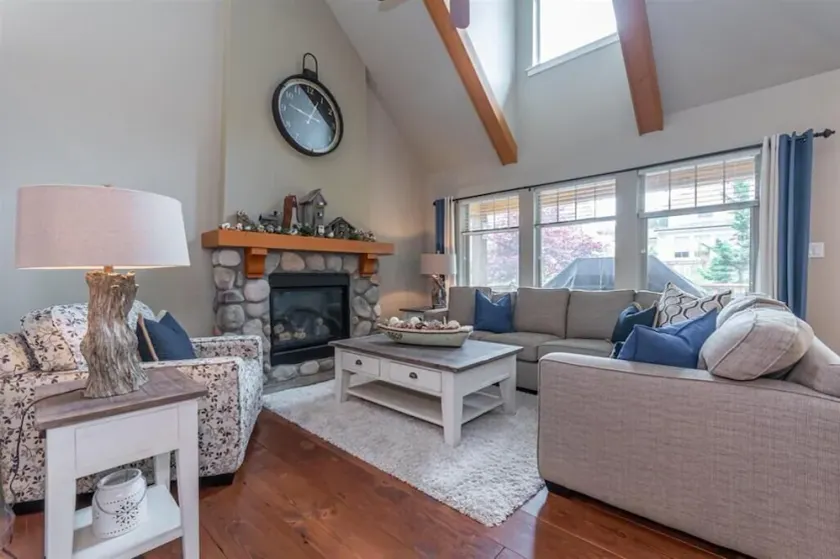 Cottage oasis w/ resort amenities & close to the lake! - Image 1