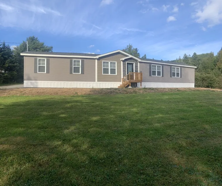 Beautiful 3 Bedroom, 2 full Bathroom cottage in Boylston, Guysborough. - Image 1