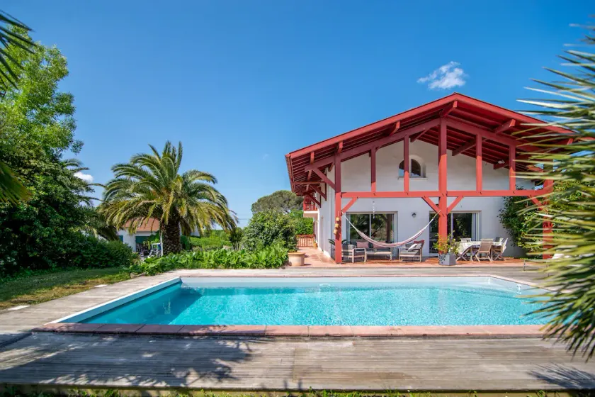 Villa d' Arcangues Basque 4*, swimming pool  palm trees 10 minutes from Biarritz - Image 1