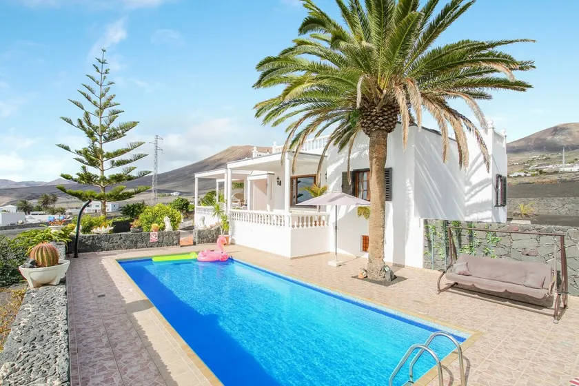 Elegantes Haus Casa Salinoco mit Pool, Meerblick, Terrasse und WLAN; Parkplätze vorhanden - Image 1