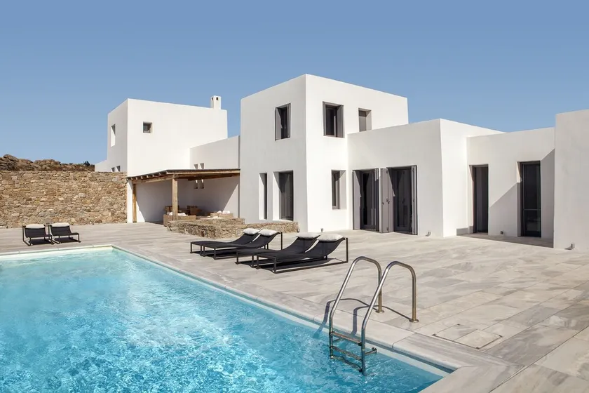 Liberation Villa - Image 1