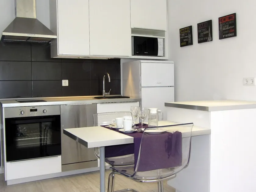 BARCELONE: APPARTEMENT MODERNE ET COSY - Image 1