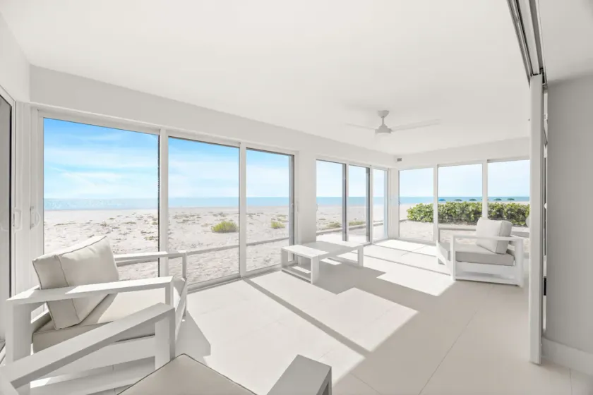 Gulf Front Condo! Moderne Opdateret to soveværelser på sandet! - Image 1