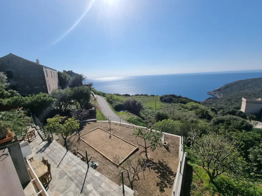Villa stocking - Image 1