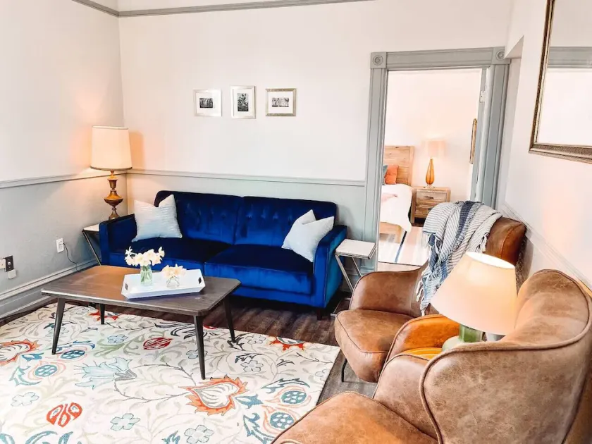South Shore Condo @ Bayfield Guest House - Image 1