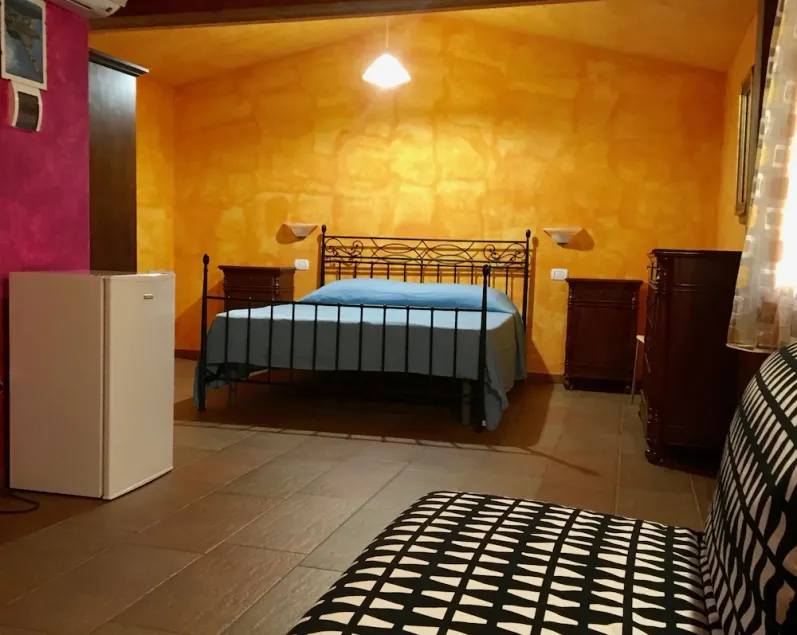 BAITA 5 i uafhængigt træ, i Residence Villa Carla, ideel til 4 personer - Image 1