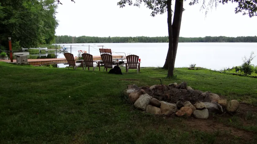 Lakefront Cottage / Cabin Escape til afsondrethed af Northwoods - Image 1