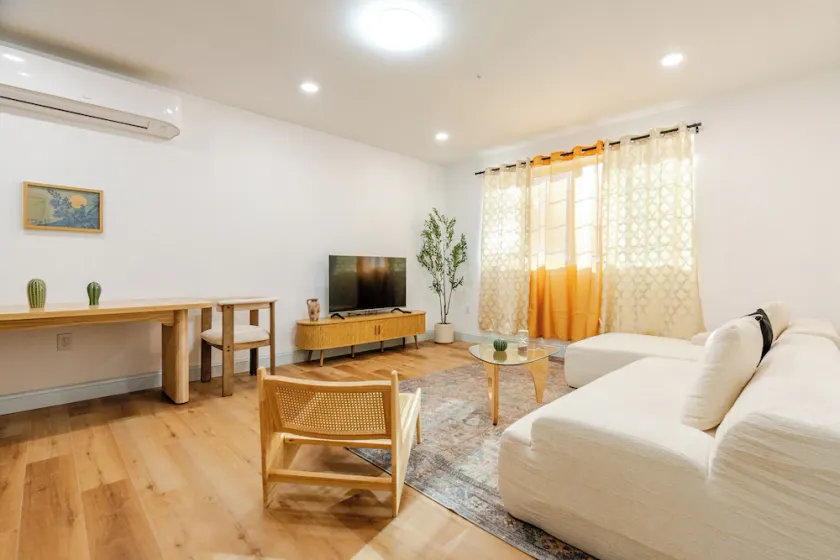 Cozy Stay Near Fishtown - Close to Subway & Center City by Globenest - Image 1