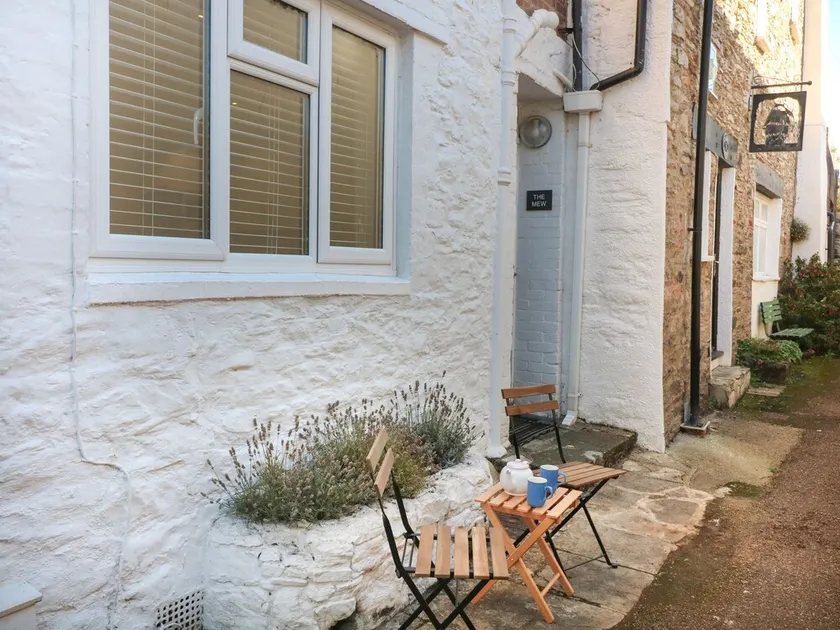 THE MEW in Dartmouth - Image 1