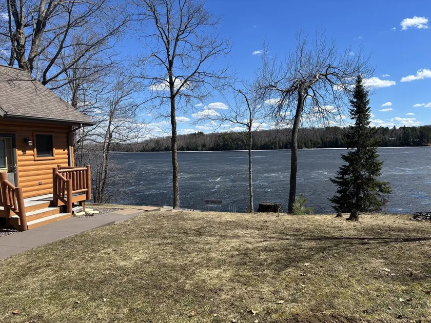 Yodeling Loon Hideaway 3 Bedroom Home - Image 1