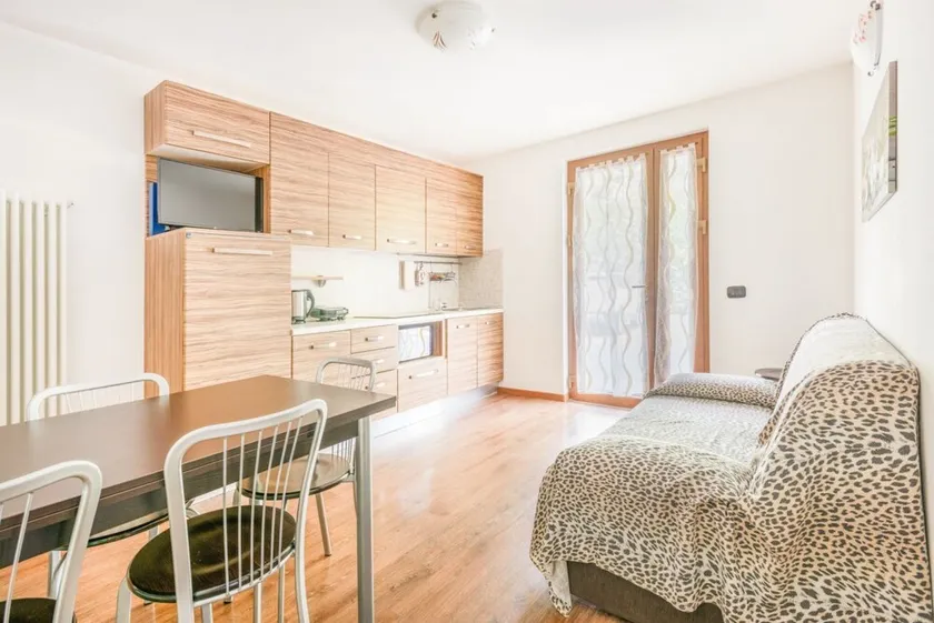 Residence Toli Garden with outdoor heated Pool 30° - Image 1