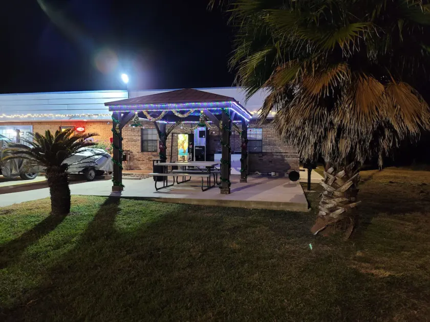 Coldspring Inn - Image 1