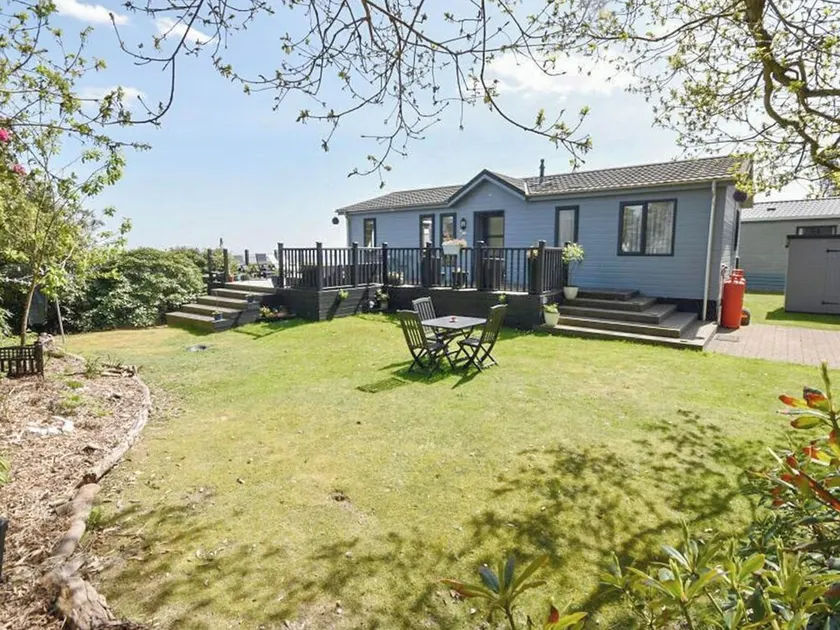 Beach Retreat - Image 1
