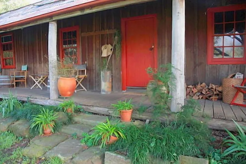 Settlers Cottage @ Undercliff Winery - Image 1