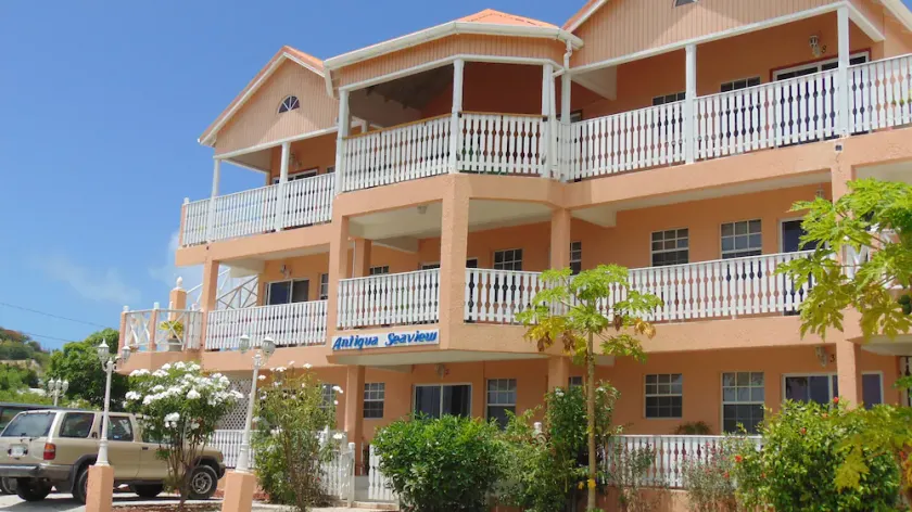 Antigua Seaview Alamanda 6 - Affordable, Convenient And Comfortable - Image 1