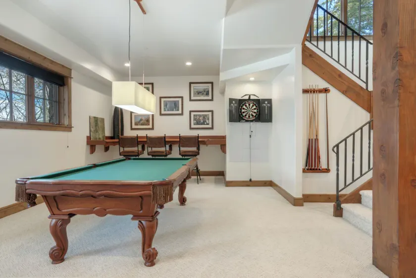 Luxury Mountain Retreat Near Beaver Creek with Hot Tub + Game/Media Room - Image 1