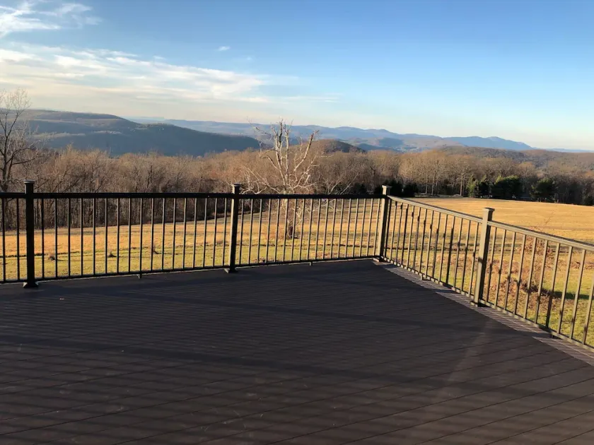 Mountain View Getaway - Image 1