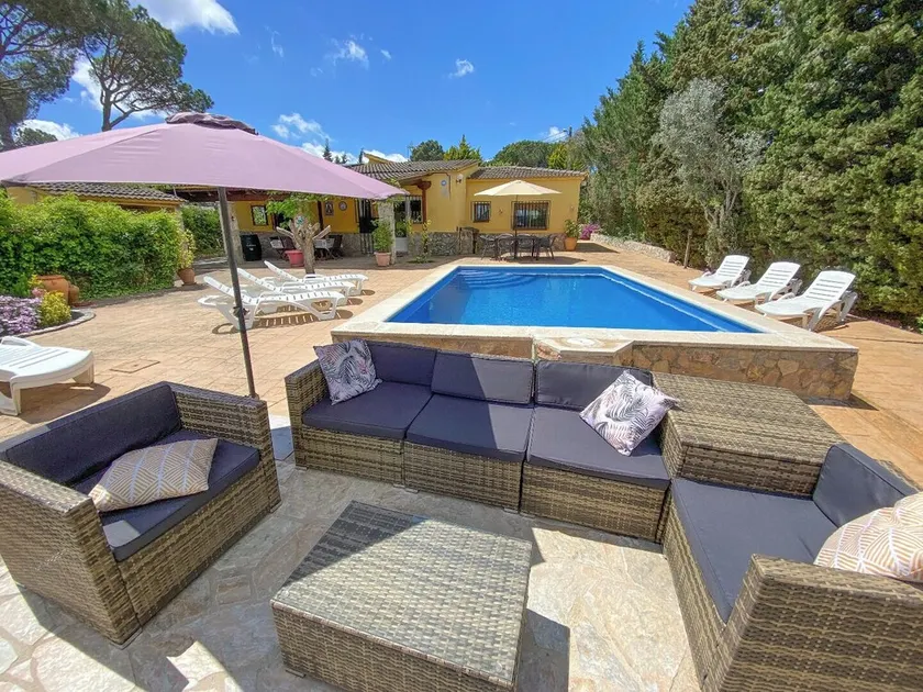 Club Villamar - Nice villa with private swimming pool and barbecue, perfect to relax and enjoy yo... - Image 1