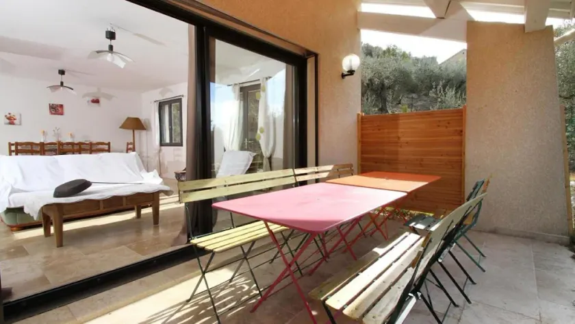 Villa des Oliviers - Image 1
