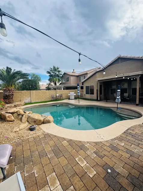 South Mountain House - Image 1