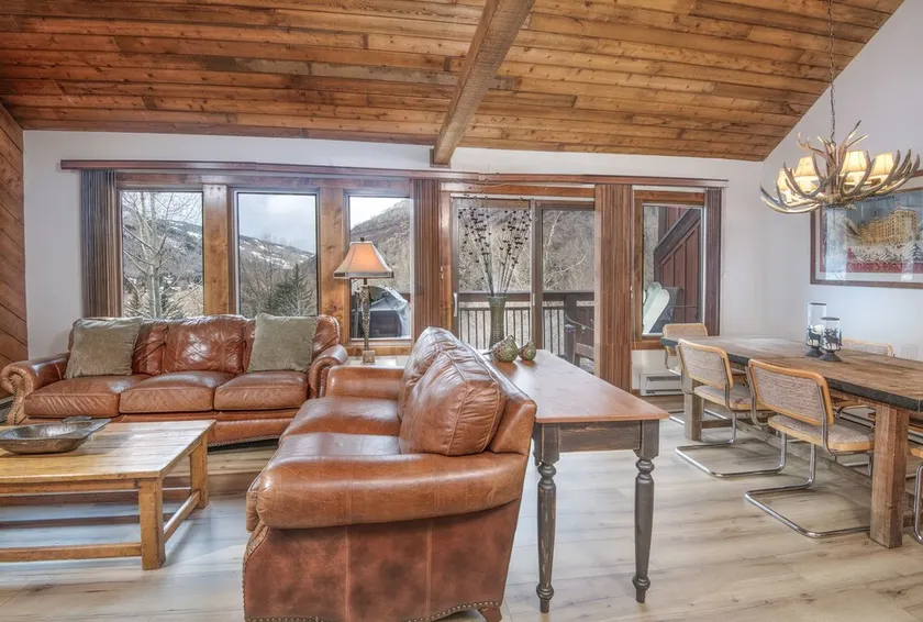 East Vail 3 Bedroom Townhome w/Great Views by Gorecreek Rentals - Image 1