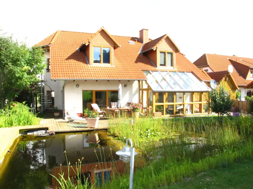Fair and close to the center, yet rural - Image 1