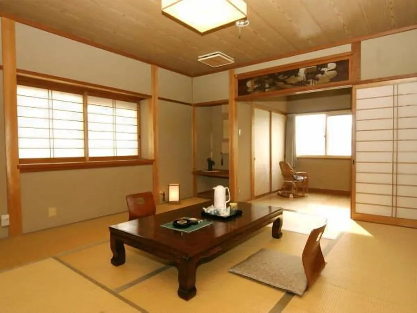 Ryokan Turunoya - Image 1