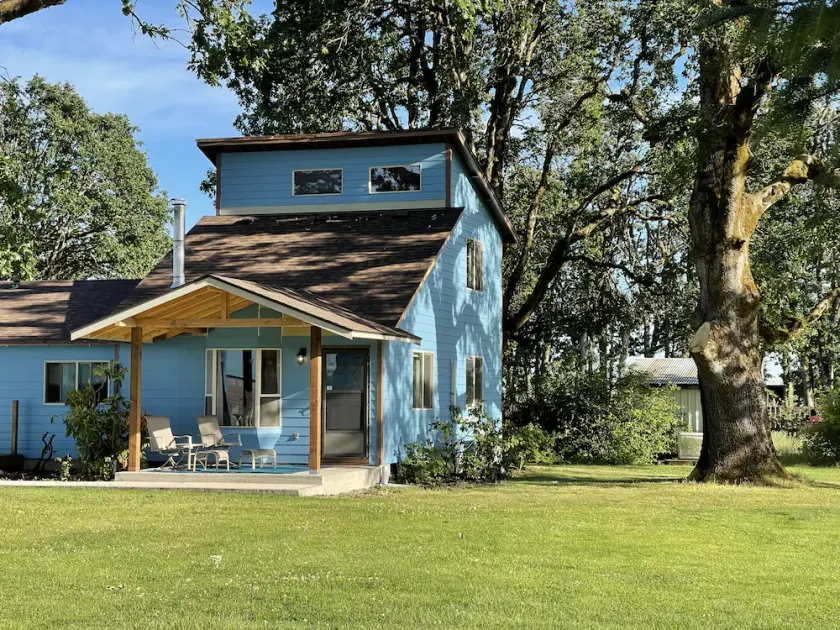 Alpaca Farm Retreat - Image 1