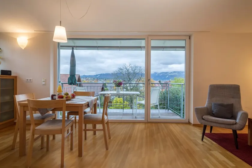 Apartamento 'Pfirsichblüte' en una idílica granja familiar con balcón y vistas a la montaña - Image 1
