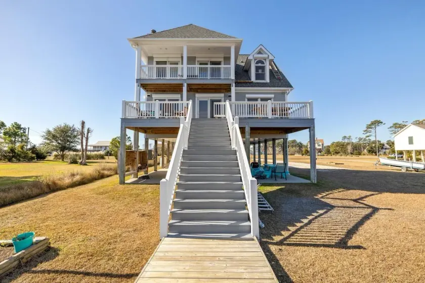 Downeast Retreat - Image 1
