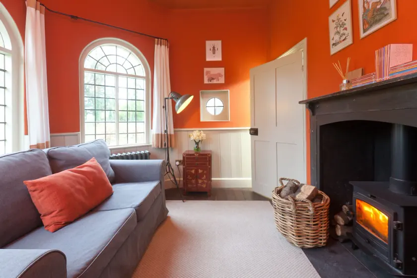 Restored 17th century cottage w/firepit. Nestled within heritage estate grounds. - Image 1