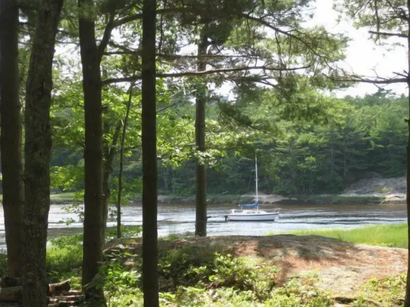 Cottage mit Blick auf Wasser - Image 1