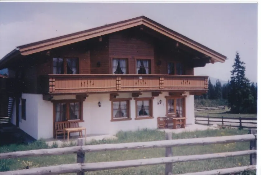 Apartamento aconchegante varanda virada a sul, diretamente na pista de esqui de Gerlosplatte, Zillertal Arena - Image 1