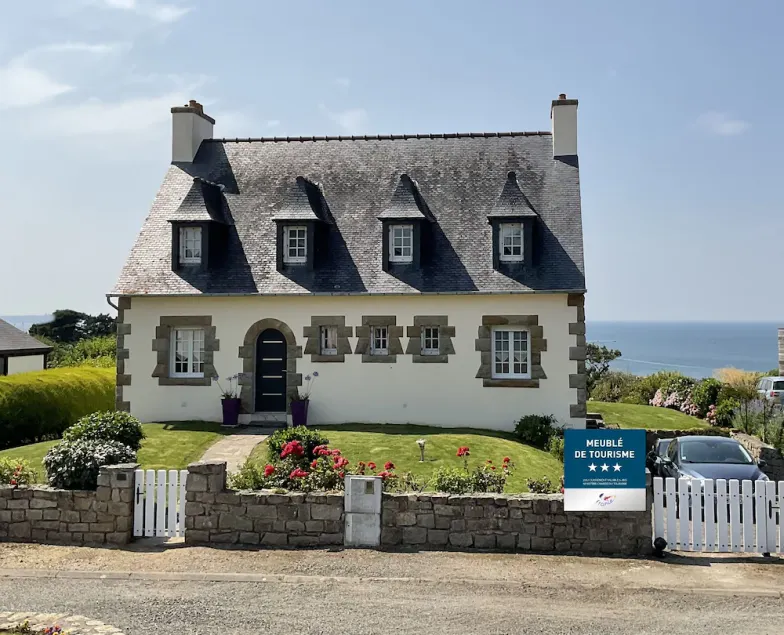 Face à la mer : maison calme avec terrasse panoramique et jardin privé – 8 pers - Image 1
