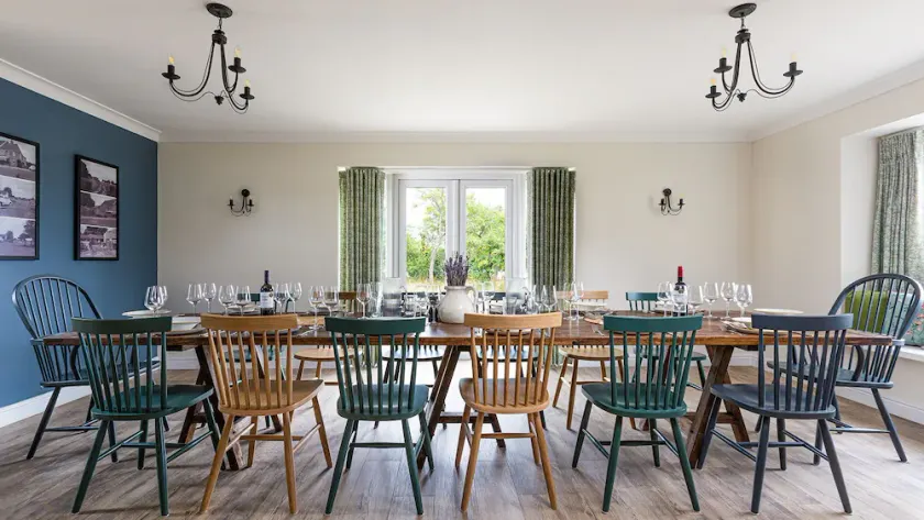 Banbury Hill Farm Bed & Breakfast - Image 1