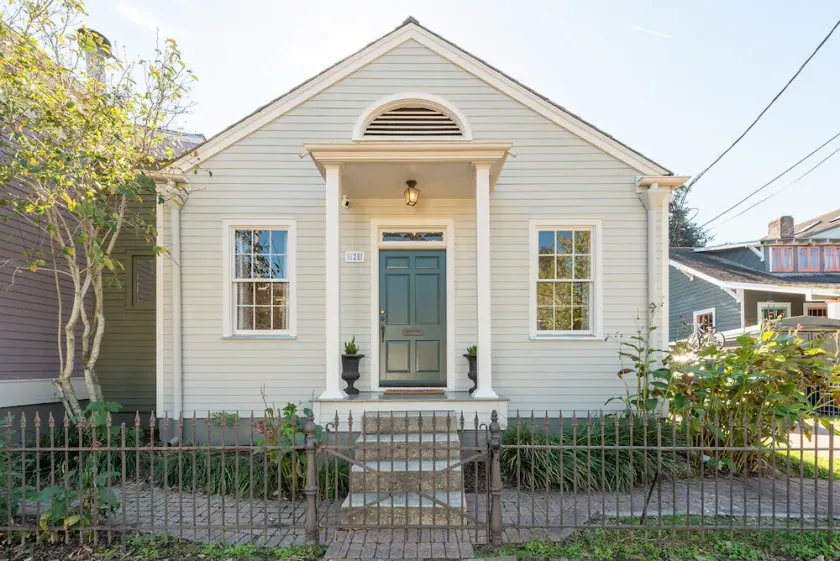 Family Friendly 3BR w Parking in Historic Neighborhood, Near French Quarter - Image 1