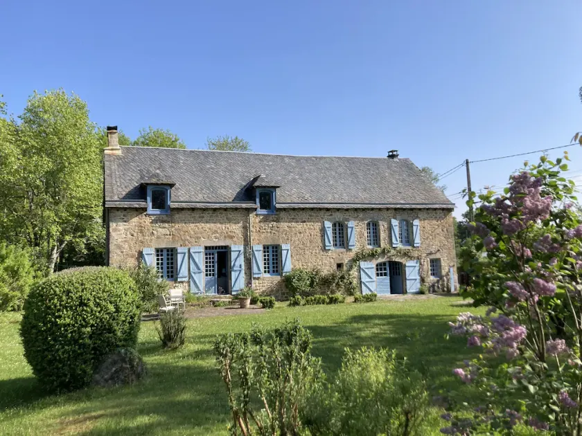 Charming rural house in small village, quiet and peaceful. Very nice environment - Image 1