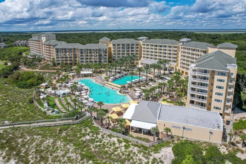 Fairway Oaks Villa Condo - Image 1