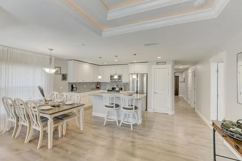 WaterView 176B Sunny Vacation home 3 bdr, 2 ba Close to Gulf, Beaches - Image 1