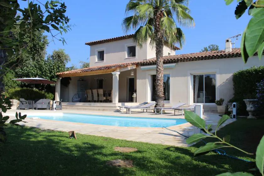 4 **** Tourismus eingerichtete Villa mit privatem beheiztem Pool. Ruhig und gut ausgestattet - Image 1