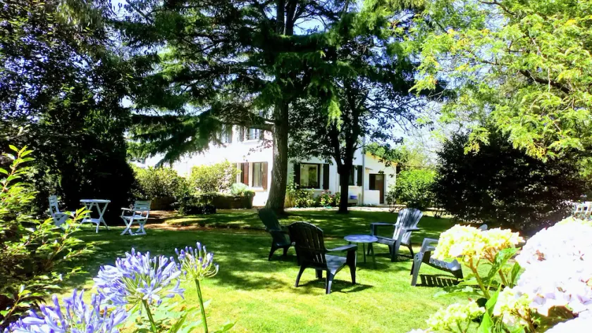 Novità / Ristrutturazione Recente Casa con Ampio Giardino Wifi. 2 km Dalle Spiagge - Image 1