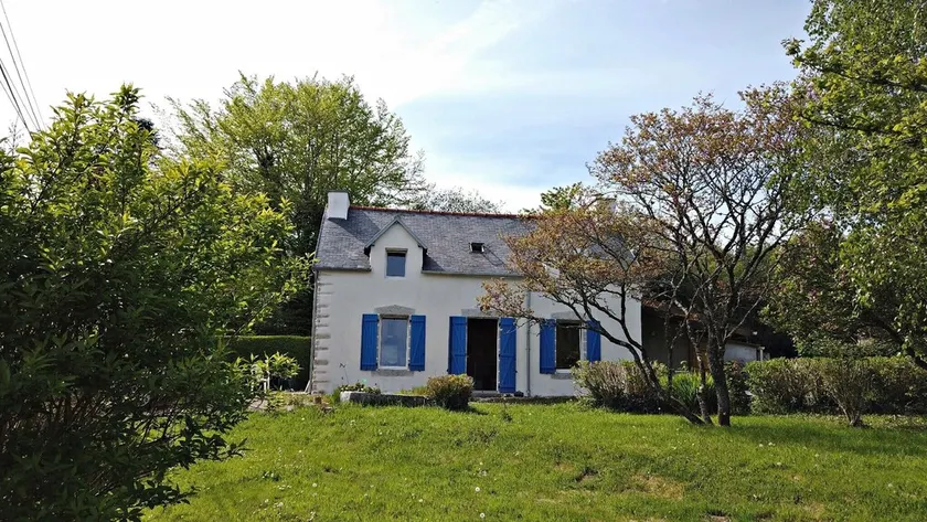 Authentic Breton house in the heart of the Monts d'Arrée mountains - Image 1