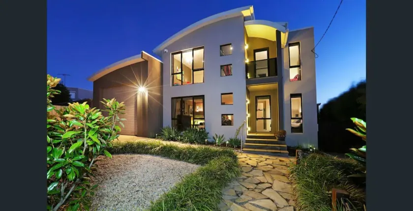 Castle on the Hill, Ocean Grove. - Image 1